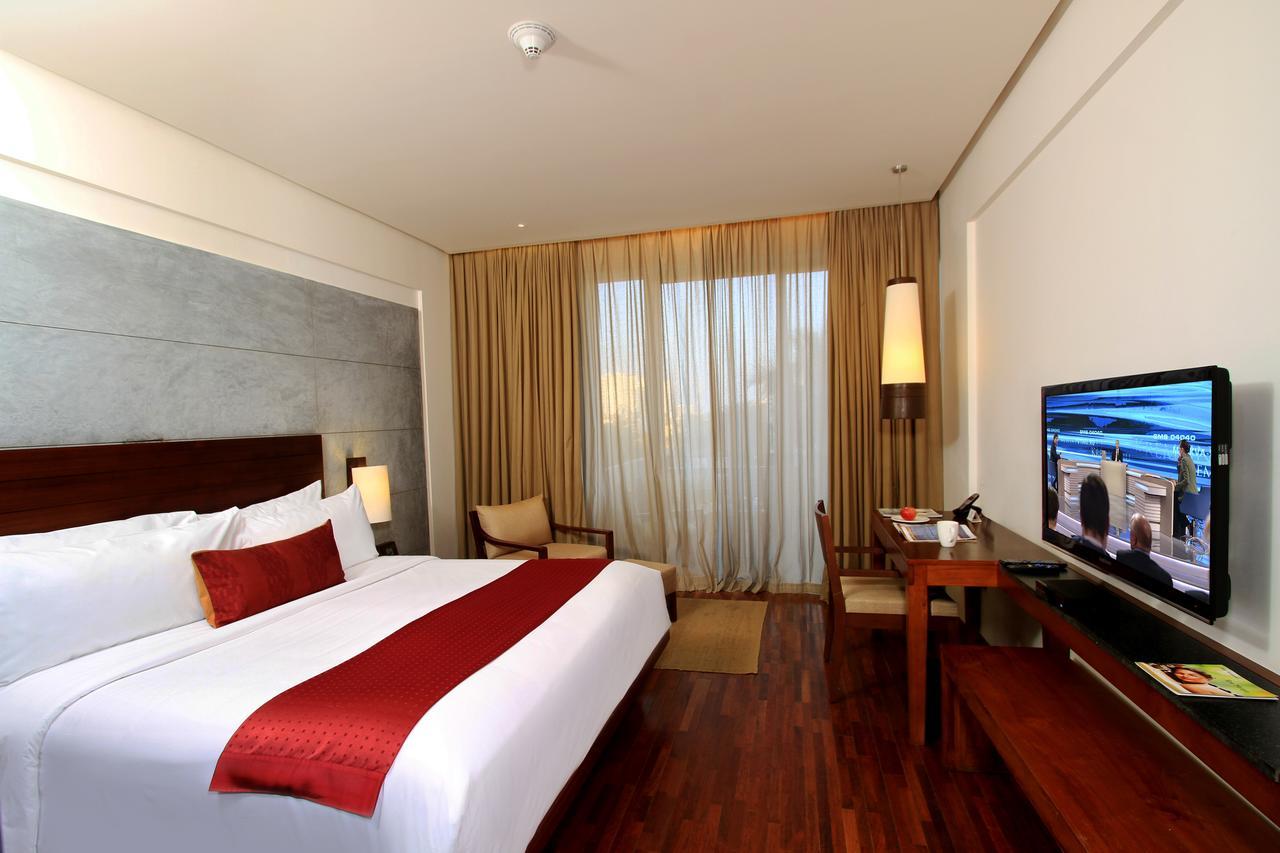 Holiday Inn & Suites Bengaluru Whitefield 외부 사진
