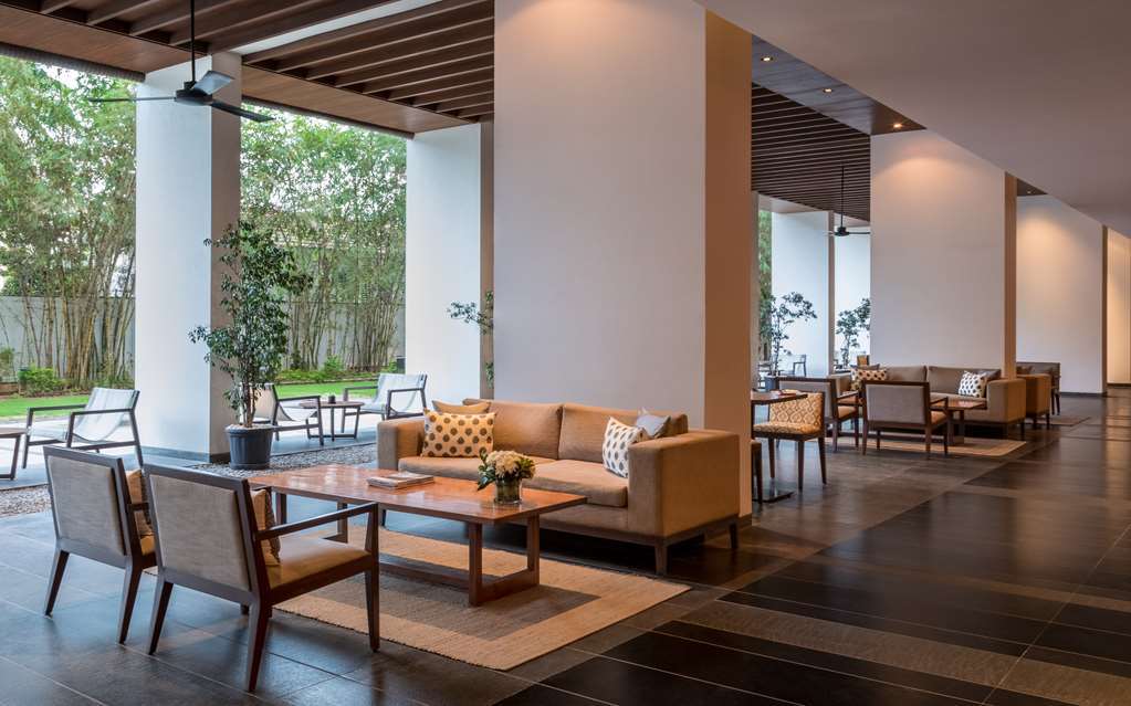 Holiday Inn & Suites Bengaluru Whitefield 내부 사진